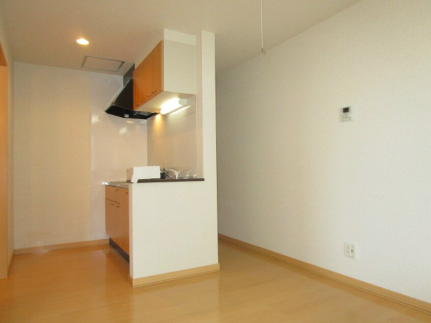  サンヴィレッジ楓III