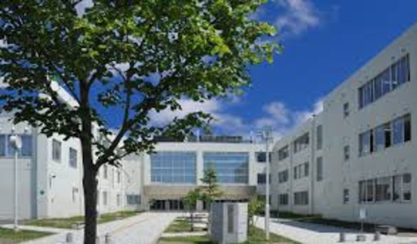 札幌市立屯田北中学校(中学校/中等教育学校)まで1897m リアンI