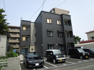 ムーンストーン栄町
