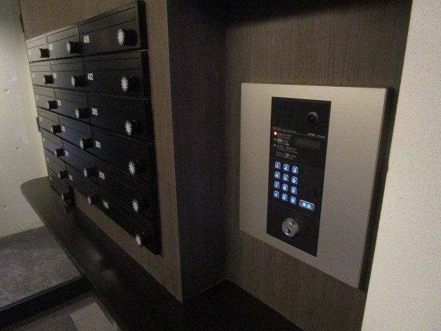  メニーズコート新道東