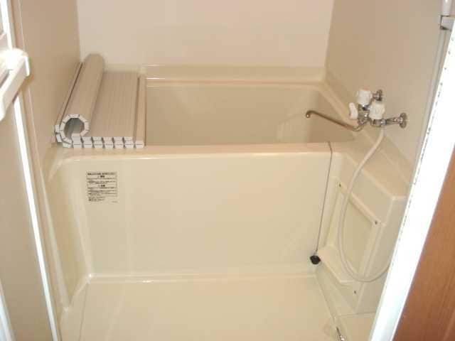  ラ・パークうえさかIII