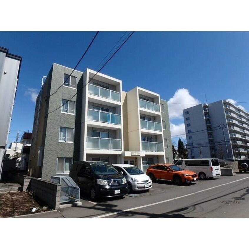  クローバー西麻生