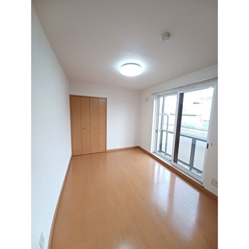  フラワーコート75