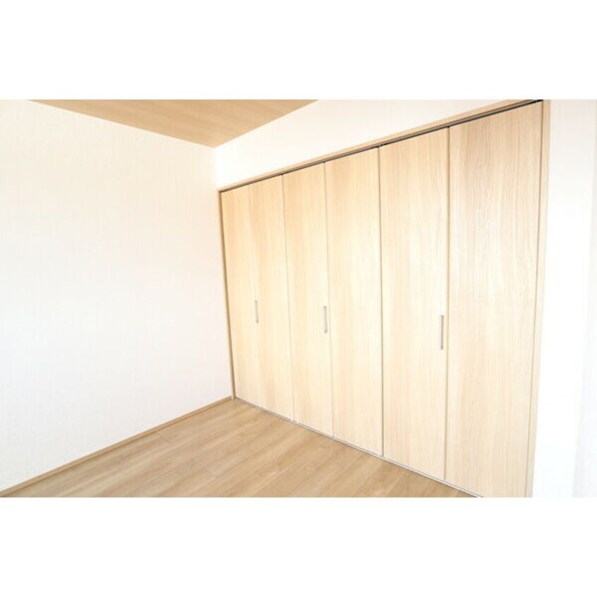  北73　新琴似2条線/新川西3条3丁目 2階 築1年