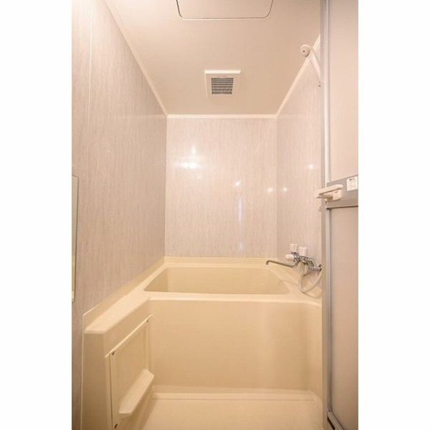  ひまわりはうす