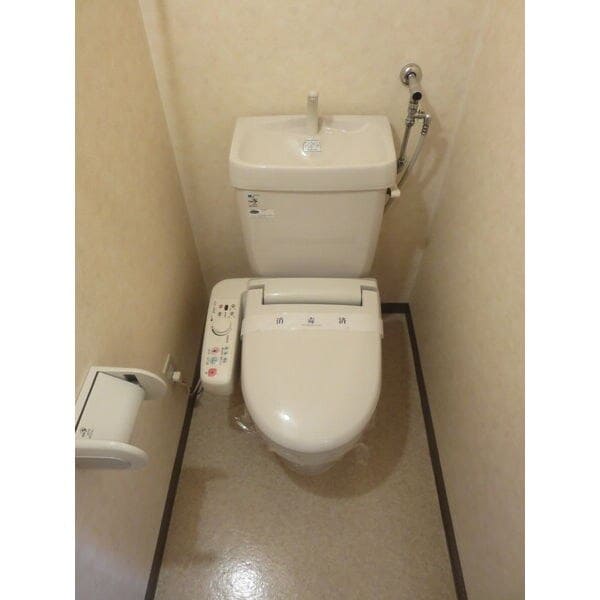  エスタシオンイカワIII