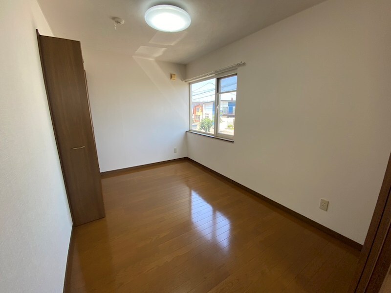  スイート・ブライアス・ハウス