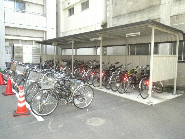  函館本線/札幌駅 徒歩8分 12階 築18年