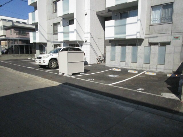  キングハウス環状通東