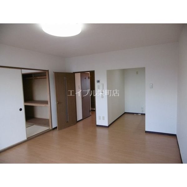  ローヤルハイツ東苗穂