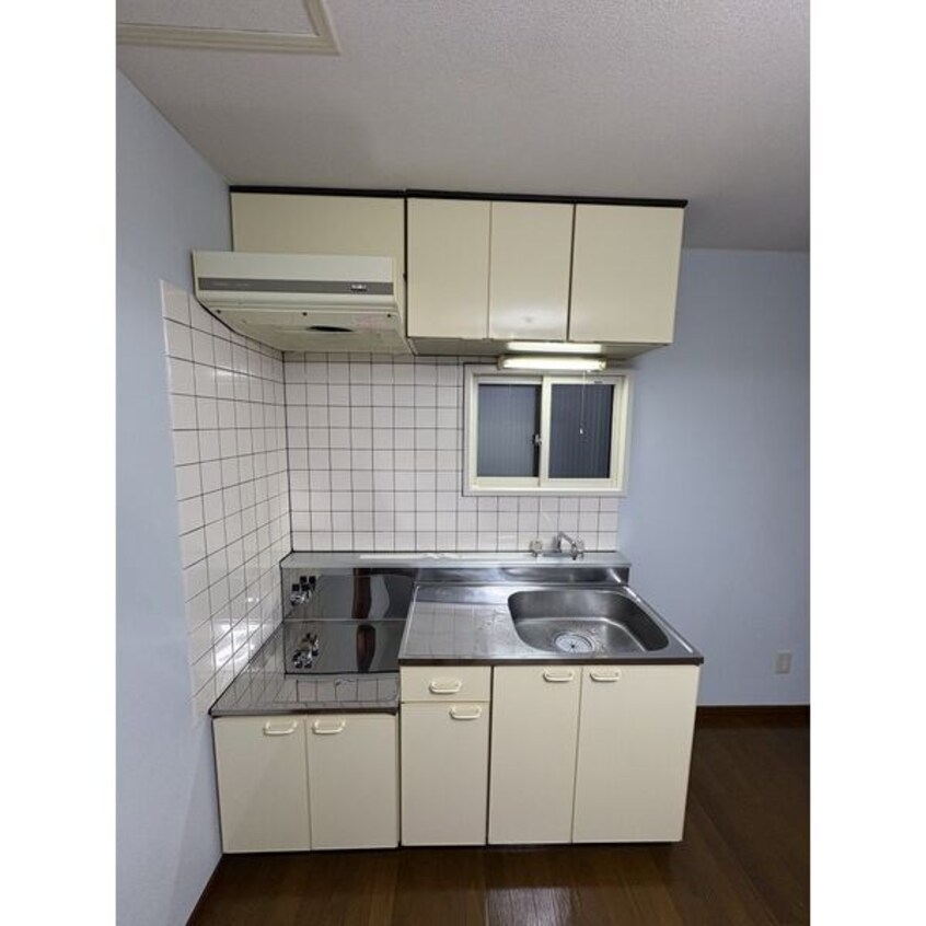  アルファルーセント