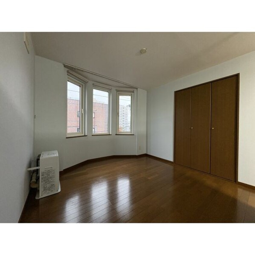  アルファルーセント