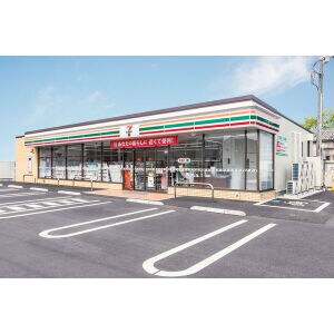 ｾﾌﾞﾝｲﾚﾌﾞﾝ 札幌北8条東5丁目店(コンビニ)まで636m 札幌市営地下鉄東豊線/東区役所前駅 徒歩3分 1階 築33年