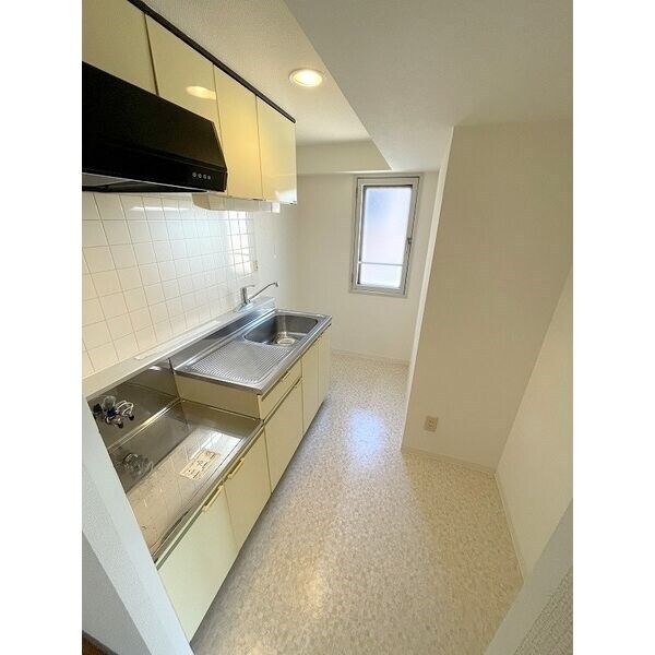  札幌市営地下鉄南北線/北２４条駅 徒歩9分 5階 築31年