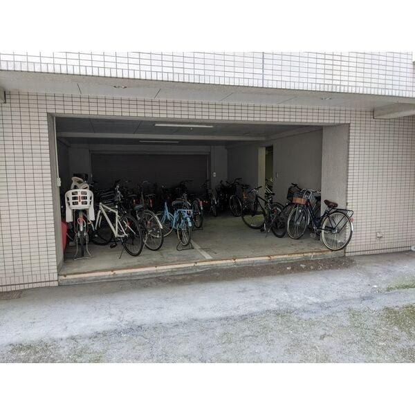  KPレジデンス美香保