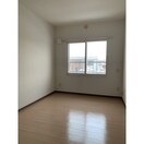  グリターパレス