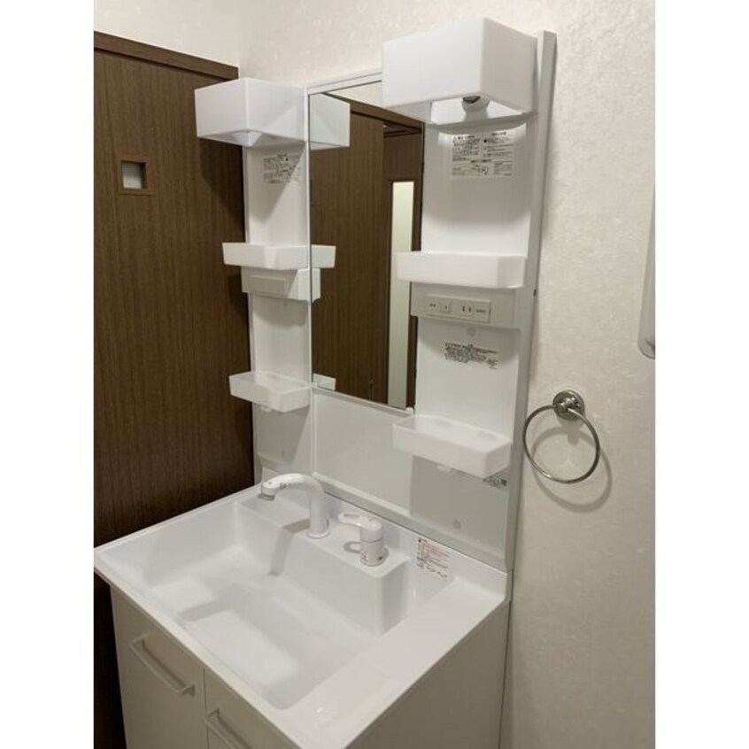  グリターパレス