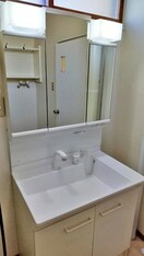  北１９西３貸家
