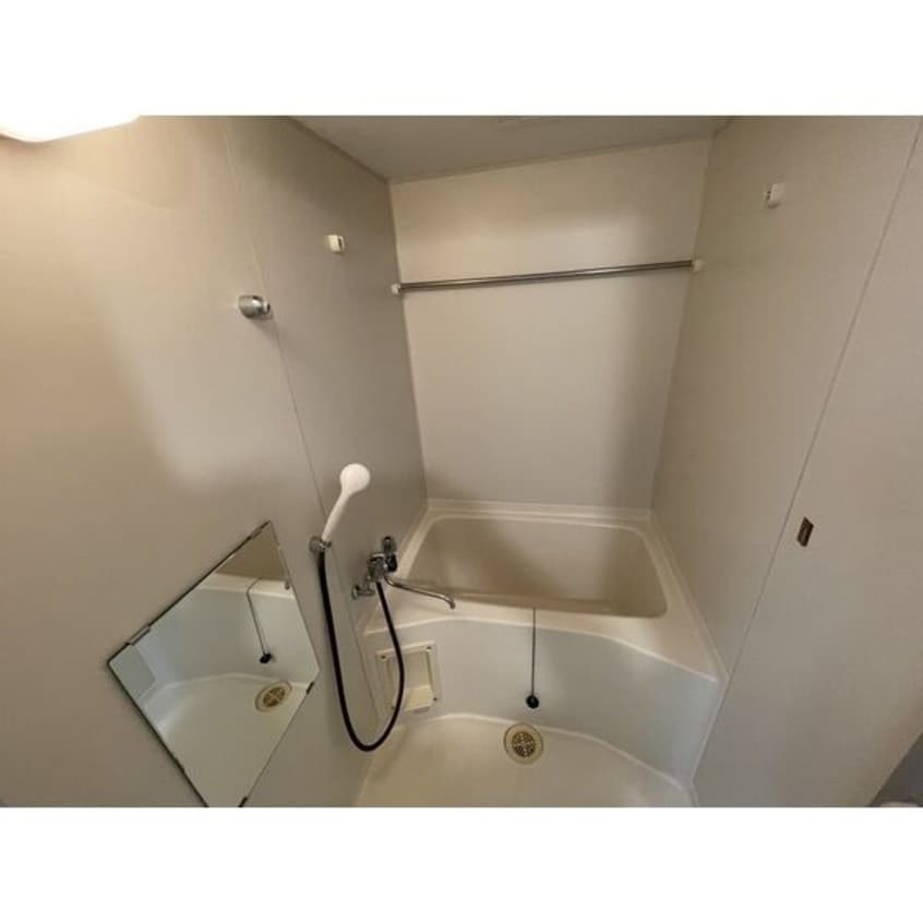  リポーズハイム31