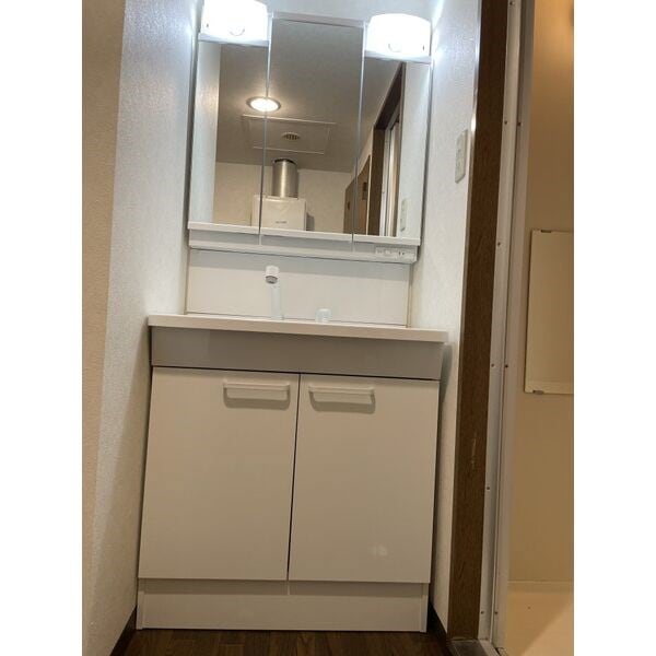  リポーズハイム31