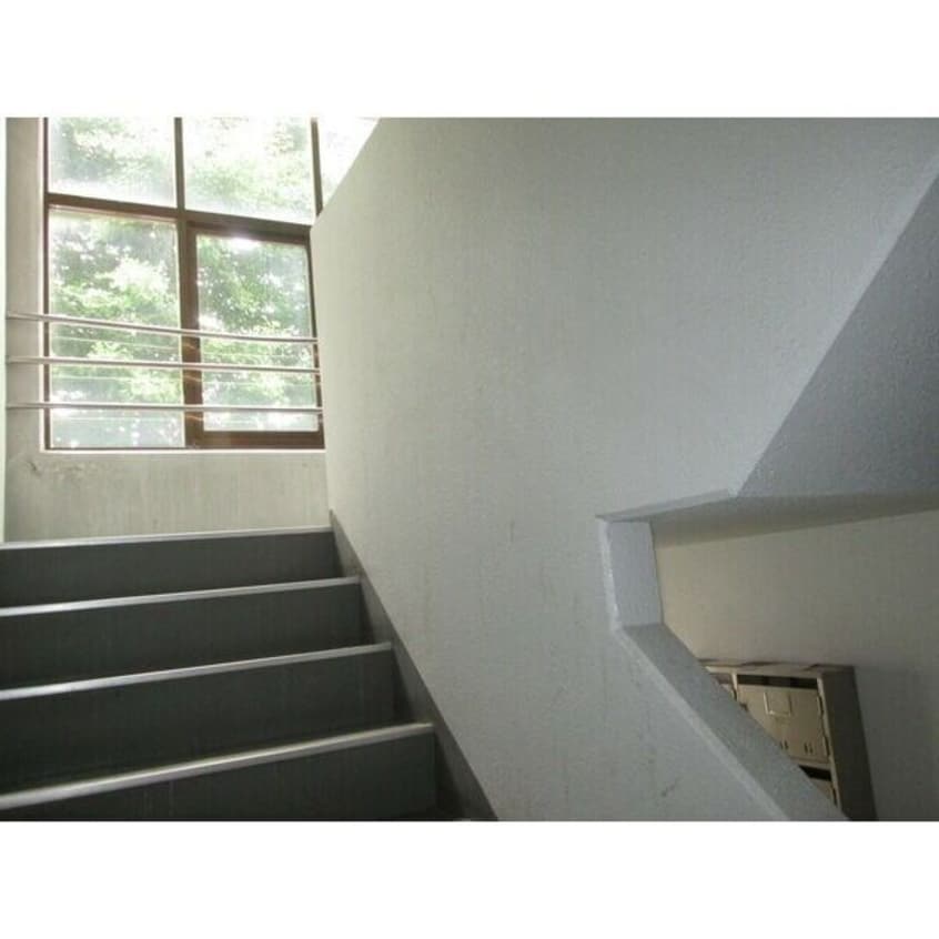  リポーズハイム31