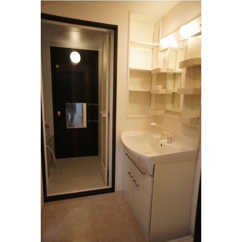  グランメール新道東駅II