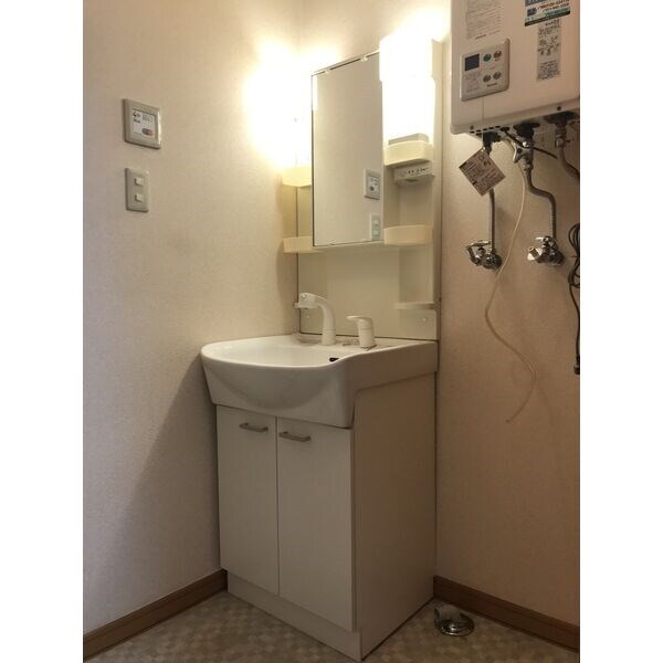  アルティス環状通IV