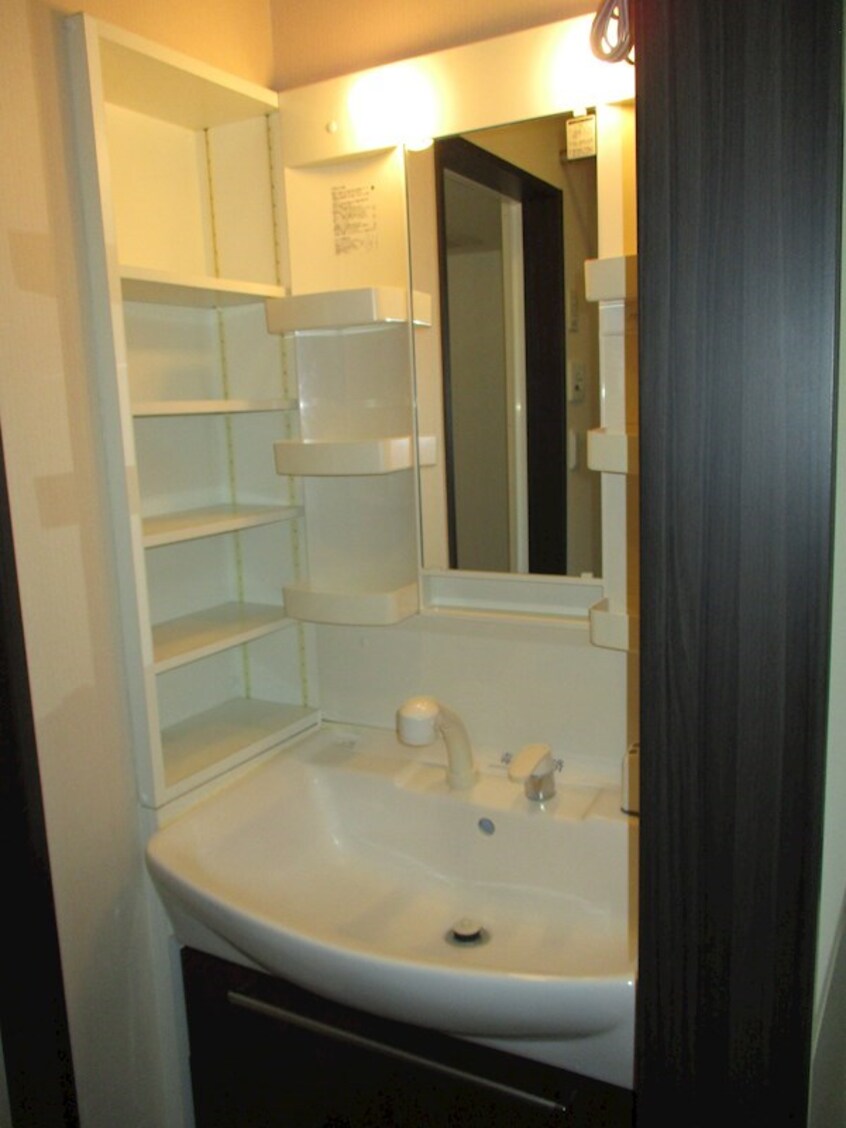  ルミエール新道東駅