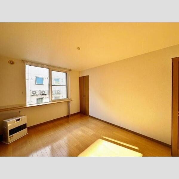  LA　VALLEE　NOUVELLE