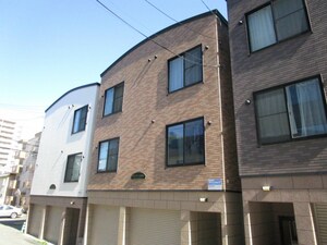 ウイングコート札幌I