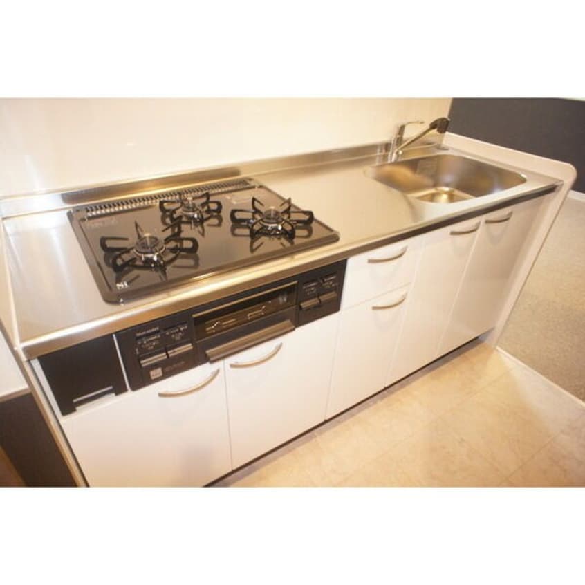  モンレーヴ元町