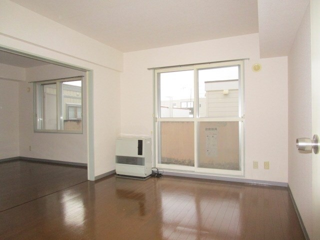  オーシ・ドマン