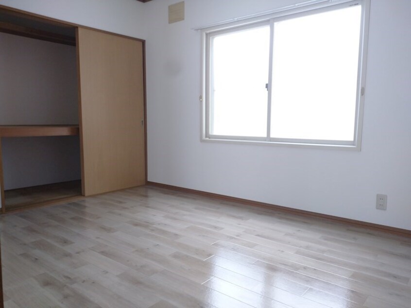  サンタムールベルサ