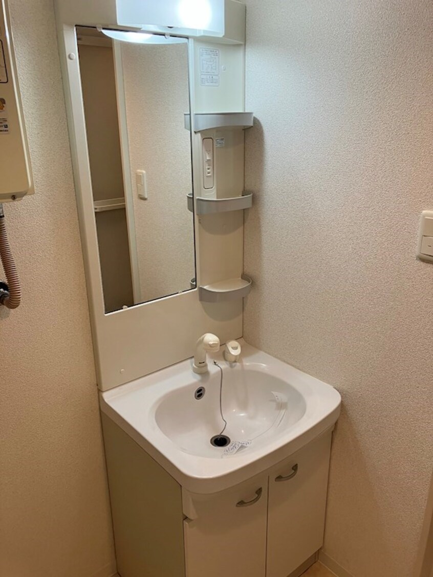  Glycine L・A（グリシーヌエルエー）