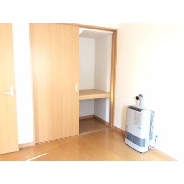  フォーレストパーク屯田