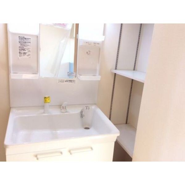  フォーレストパーク屯田