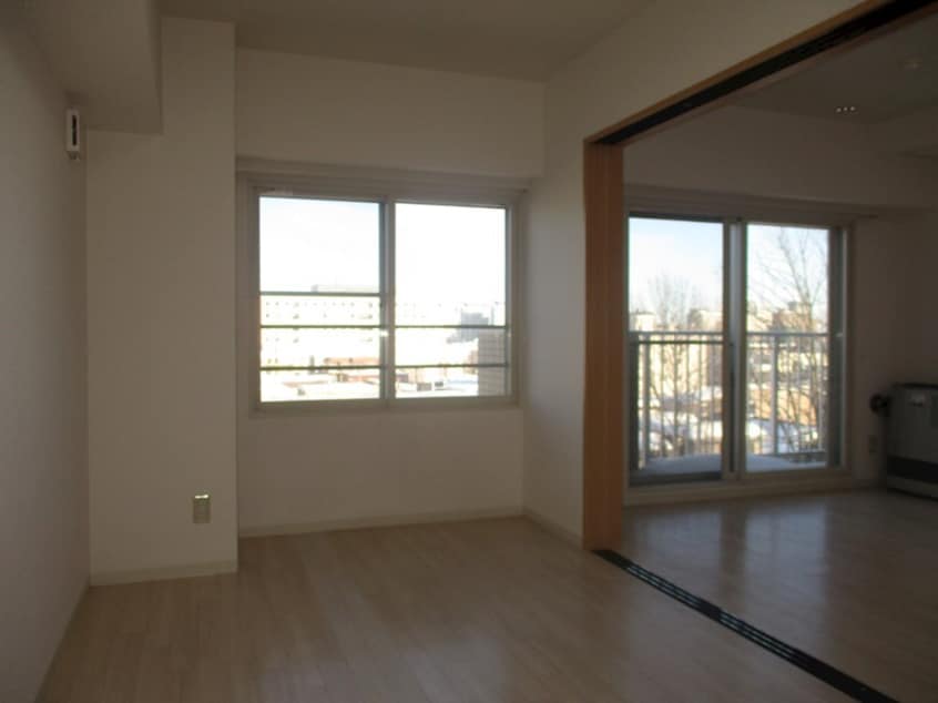  レフィナード北12条