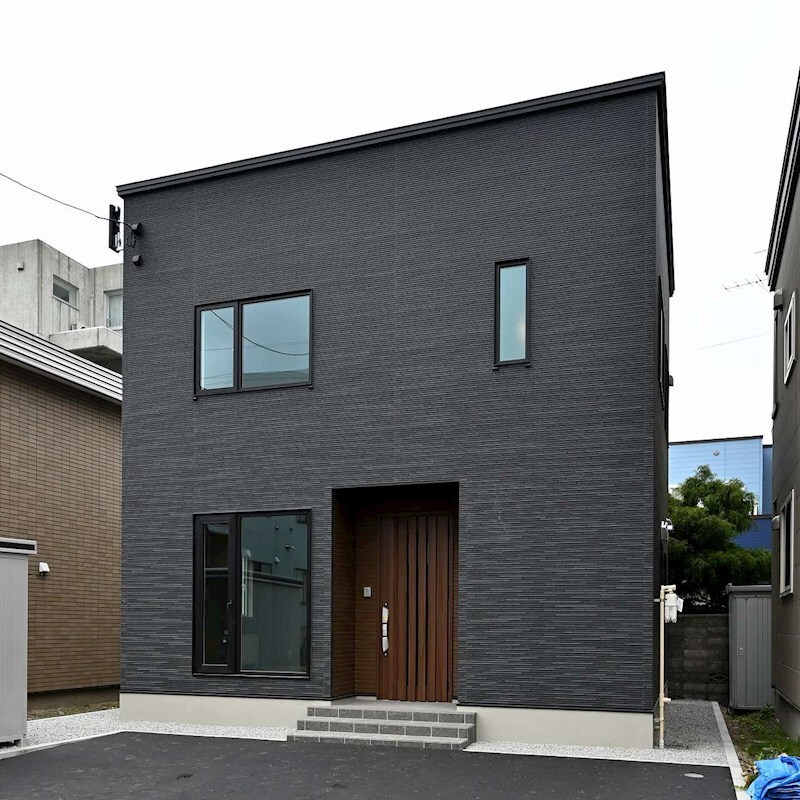  貸家南14条西8丁目1-10