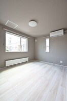  貸家南14条西8丁目1-10