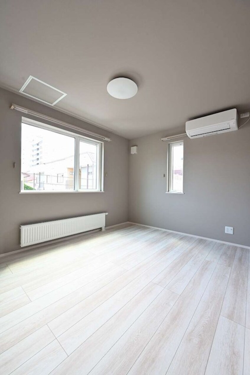  貸家南14条西8丁目1-10