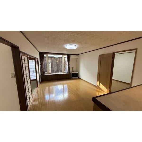  北２１条東３丁目テラスハウス