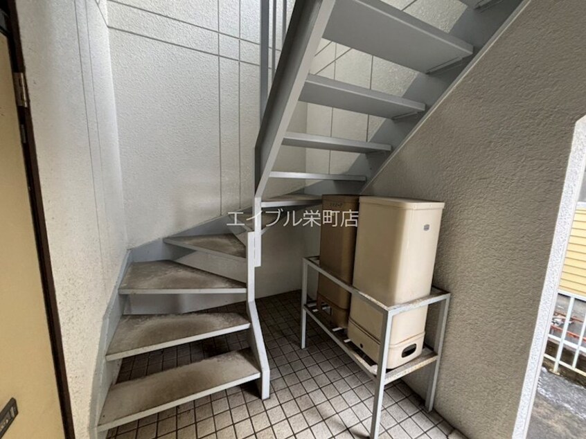  ファミールモリ