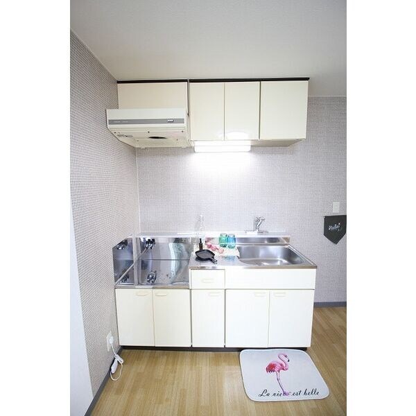  アドバンス新道東