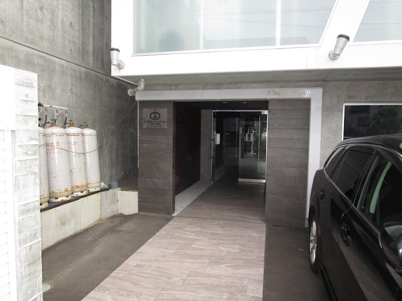  Flieder　Garten　フリーダーガルテン