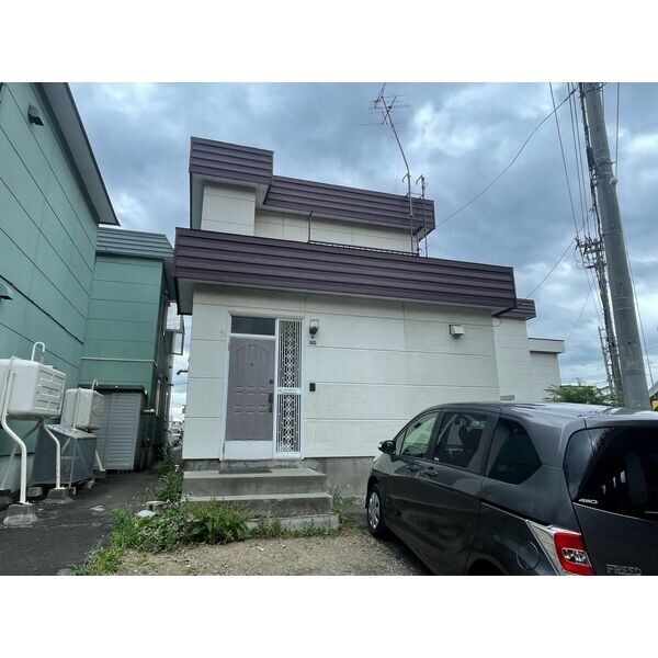  北郷2条11丁目3-38貸家