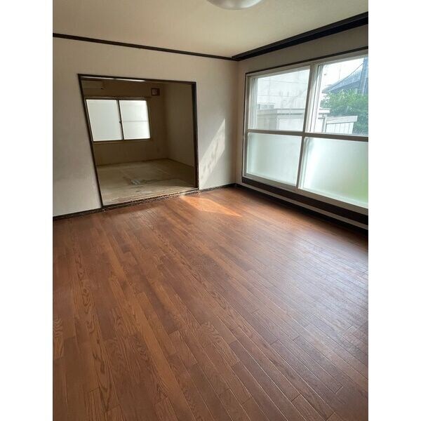  北郷2条11丁目3-38貸家