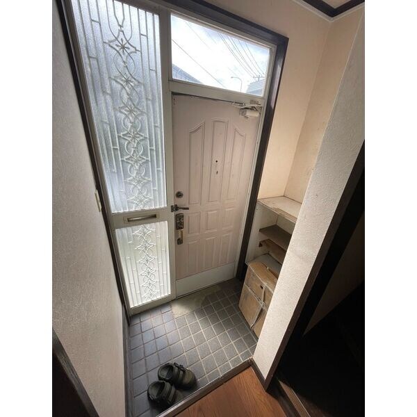  北郷2条11丁目3-38貸家