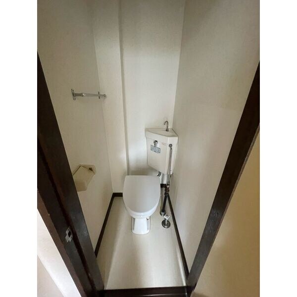  北郷2条11丁目3-38貸家