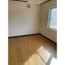  北郷2条11丁目3-38貸家