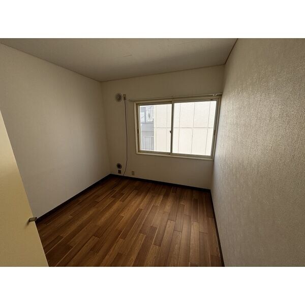  伏古5-5　１棟５戸建